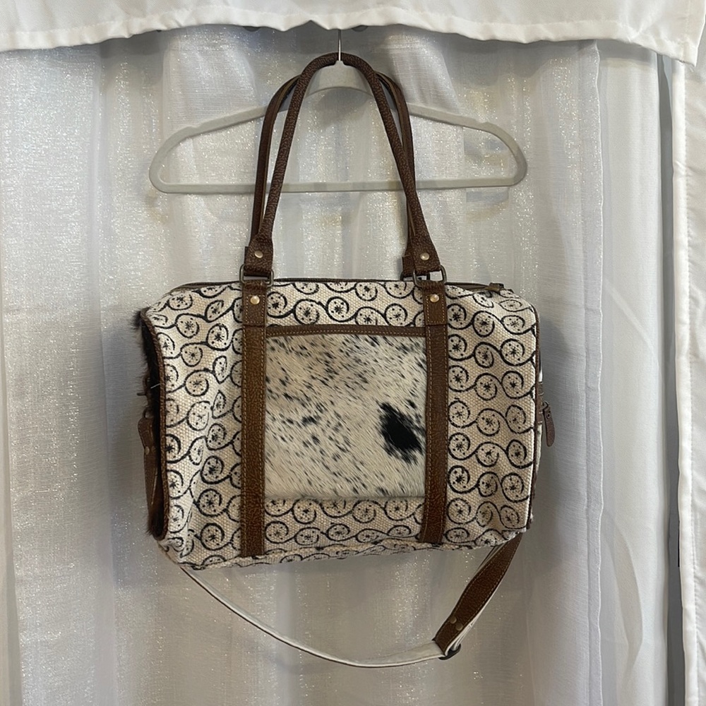 ✨OVERNIGHT BOHO TOTE✨